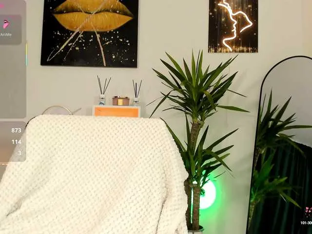 Live sex webcam photo for AnyssyaHot #291768225
