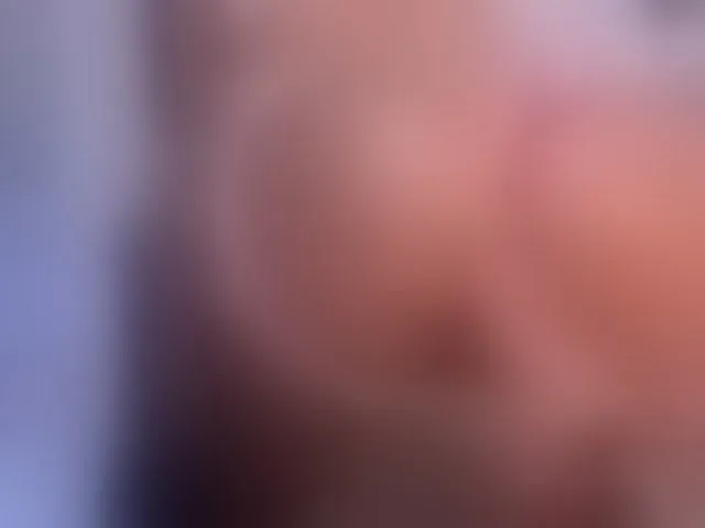 Live sex webcam photo for AnyssyaHot #293774782
