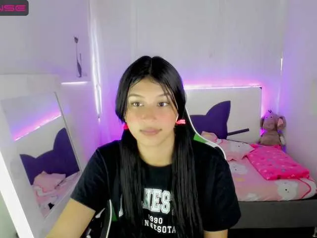 Live sex webcam photo for Anzu07 #275766210