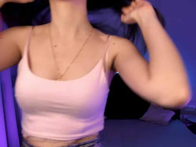 Live sex webcam photo for Aolaflor #272803717