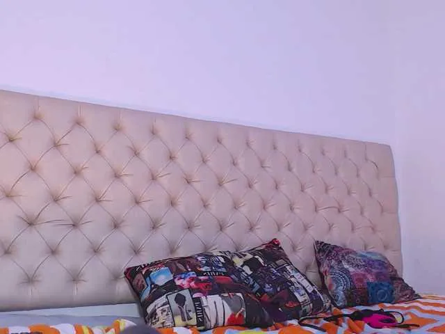Live sex webcam photo for Aphrodiitee #276614518