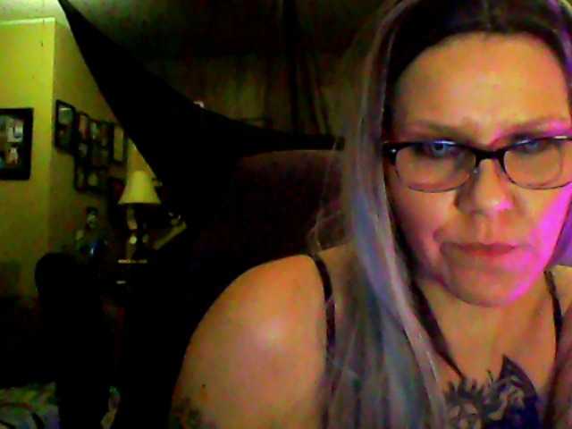 Live sex webcam photo for Aphrodity69 #272396447