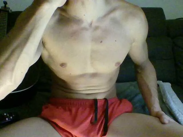 Live sex webcam photo for ApollonFitx69 #290885644
