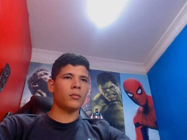 Live sex webcam photo for ApoloCopers #277273214