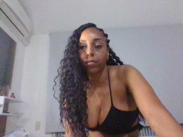 Live sex webcam photo for Applessweet #276196182