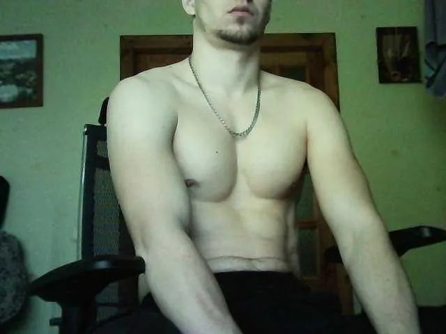 Live sex webcam photo for Appolon2000 #277394792