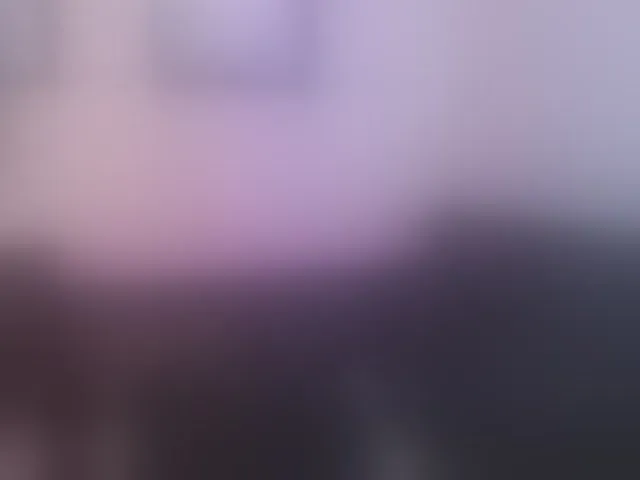Live sex webcam photo for April-Avery #293253160
