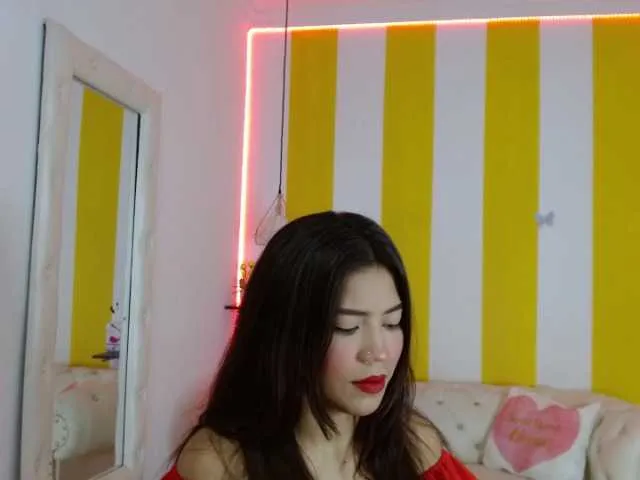 Live sex webcam photo for April-Johan #273647813