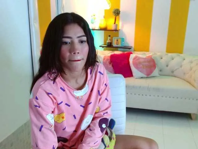 Live sex webcam photo for April-Johan #273679200