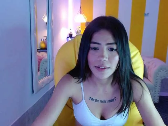 Live sex webcam photo for April-Johan #273799494