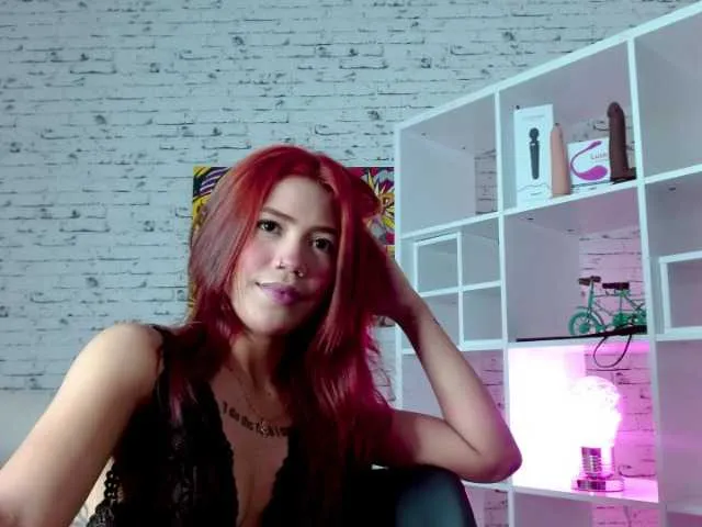Live sex webcam photo for April-Johan #274132037