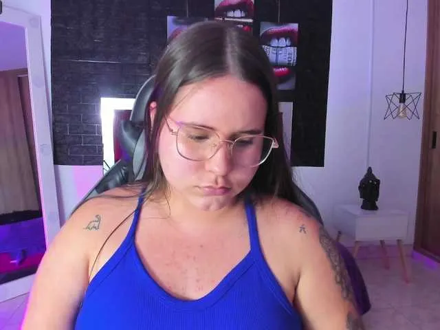 Live sex webcam photo for April-sc #291426417