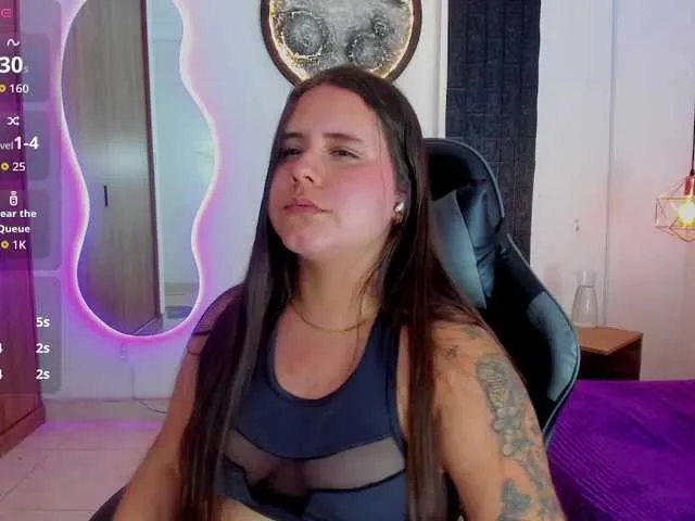 Live sex webcam photo for April-sc #292023144