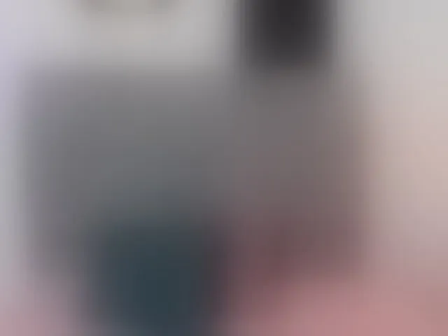 Live sex webcam photo for April-sc #292668104