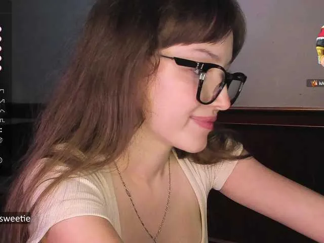 Live sex webcam photo for AprilCoy #290822986