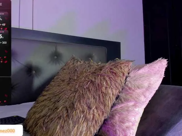 Live sex webcam photo for AprilJhonnes #277141971