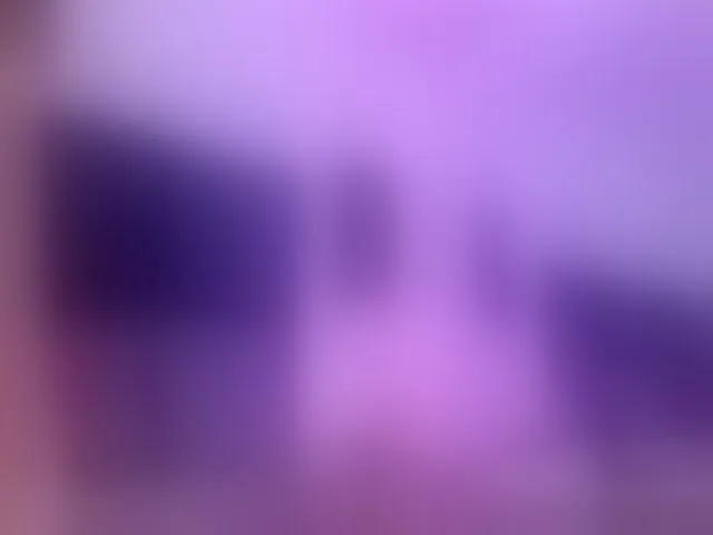 Live sex webcam photo for AprilJhonnes #294008503