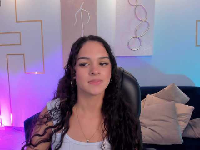 Live sex webcam photo for AprilRhodes #288039842