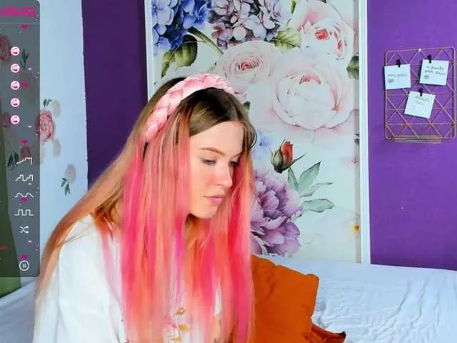 Live sex webcam photo for AprilRuth #273197153