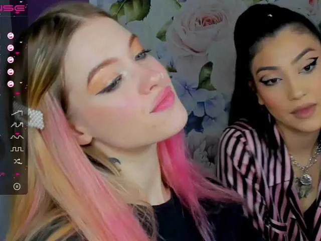 Live sex webcam photo for AprilRuth #273309282