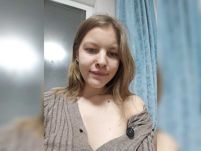 Live sex webcam photo for AprilStrong8 #276868120