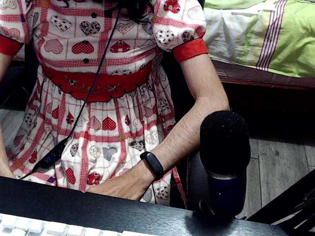 Live sex webcam photo for AprilTrapito #275579852