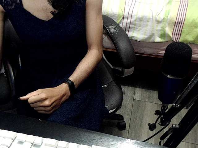 Live sex webcam photo for AprilTrapito #275838232