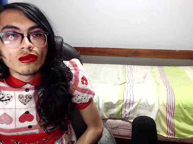 Live sex webcam photo for AprilTrapito #277204995