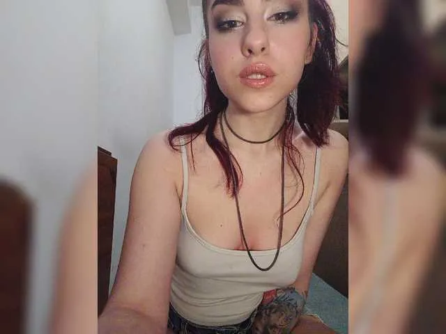 Live sex webcam photo for Arabellastone #273454309