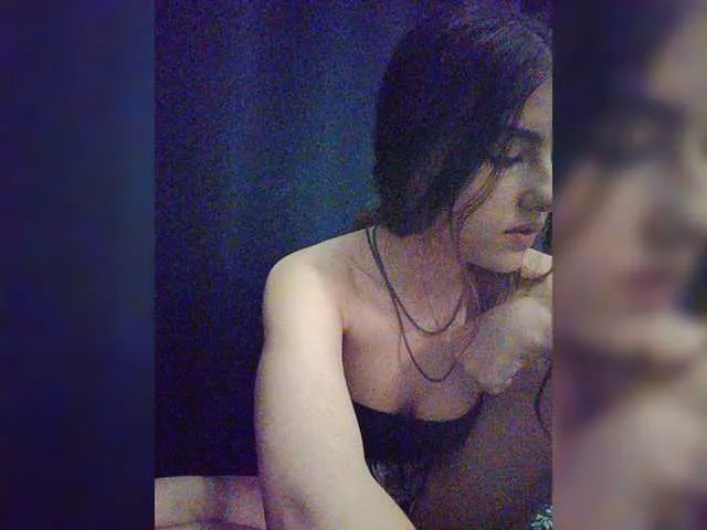 Live sex webcam photo for Arabellastone #274306894