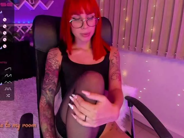 Live sex webcam photo for ArannaMartine #273144500