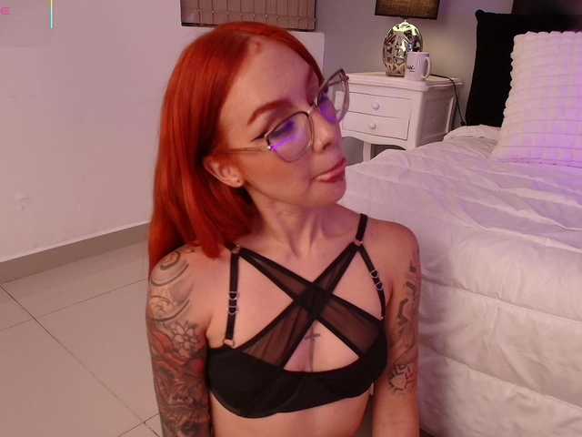 Live sex webcam photo for ArannaMartine #290906153