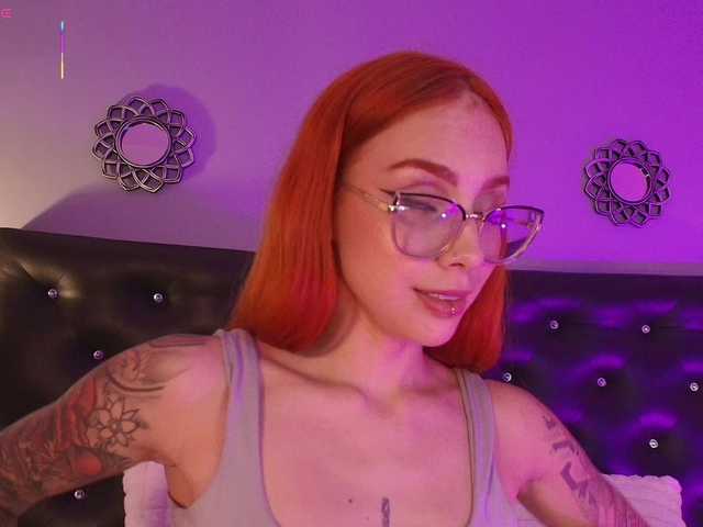 Live sex webcam photo for ArannaMartine #290940204