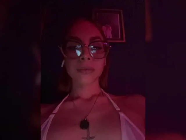 Live sex webcam photo for ArannaMartine #291228592