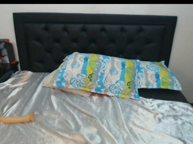 Live sex webcam photo for Aranza-Shelby #272221665