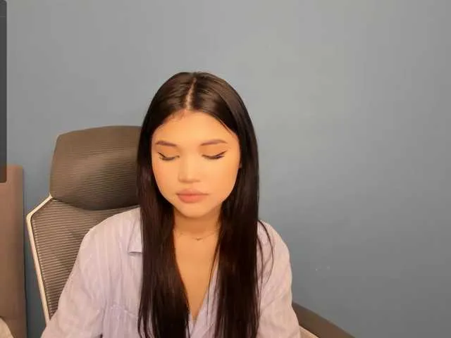 Live sex webcam photo for Areo-kiss #276093724