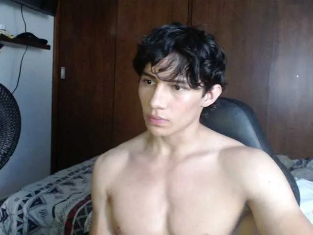 Live sex webcam photo for AresHolland #276465052