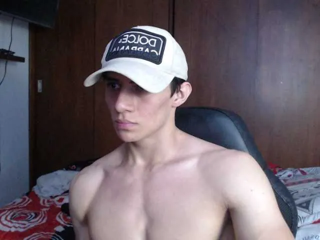 Live sex webcam photo for AresHolland #277099825