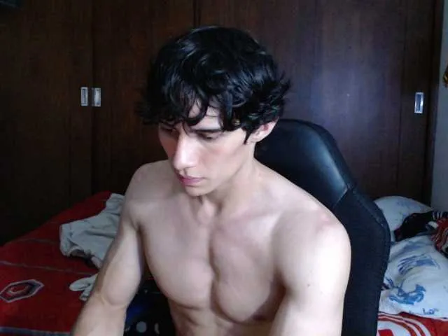Live sex webcam photo for AresHolland #277662968