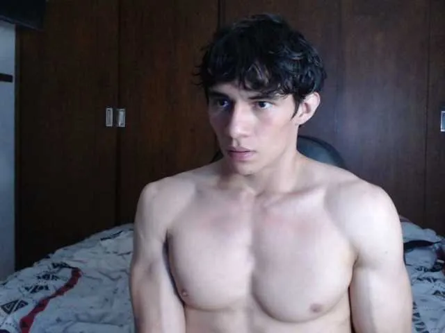 Live sex webcam photo for AresHolland #277893106