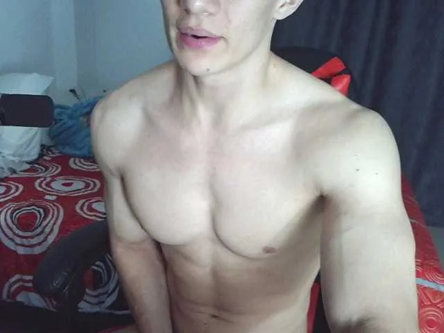 Live sex webcam photo for AresHolland #294015345