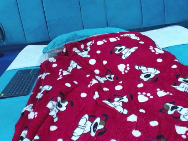 Live sex webcam photo for Aress-- #276915563