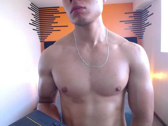 Live sex webcam photo for Aress-- #276956164