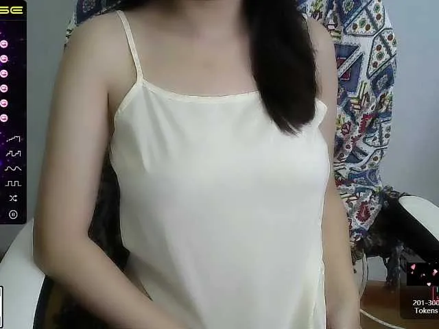 Live sex webcam photo for Areumbaby #273107112