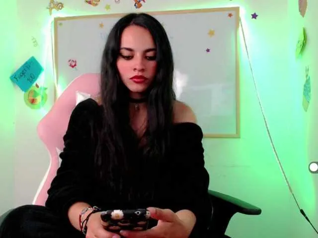 Live sex webcam photo for ArhiSmith #271728346