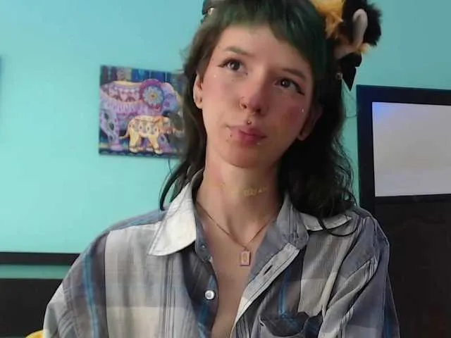 Live sex webcam photo for Ari-Kitsune #272360960