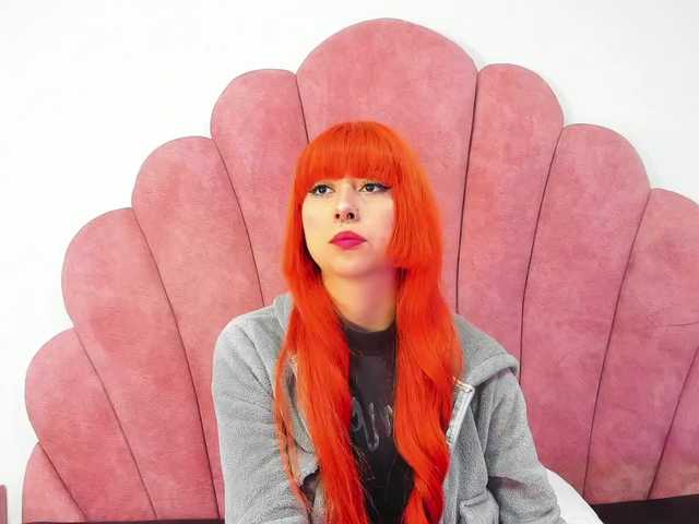 Live sex webcam photo for Ari-little-x1 #277736185