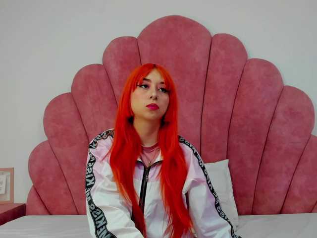 Live sex webcam photo for Ari-little-x1 #277797358