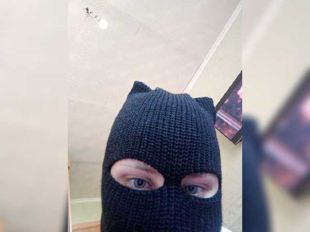 Live sex webcam photo for AriELL1 #278049593