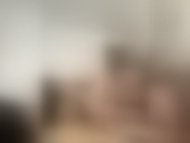 Live sex webcam photo for AriELL1 #294055404
